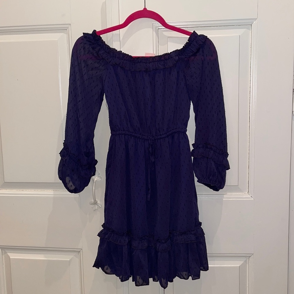 Brand new Showpo dress
